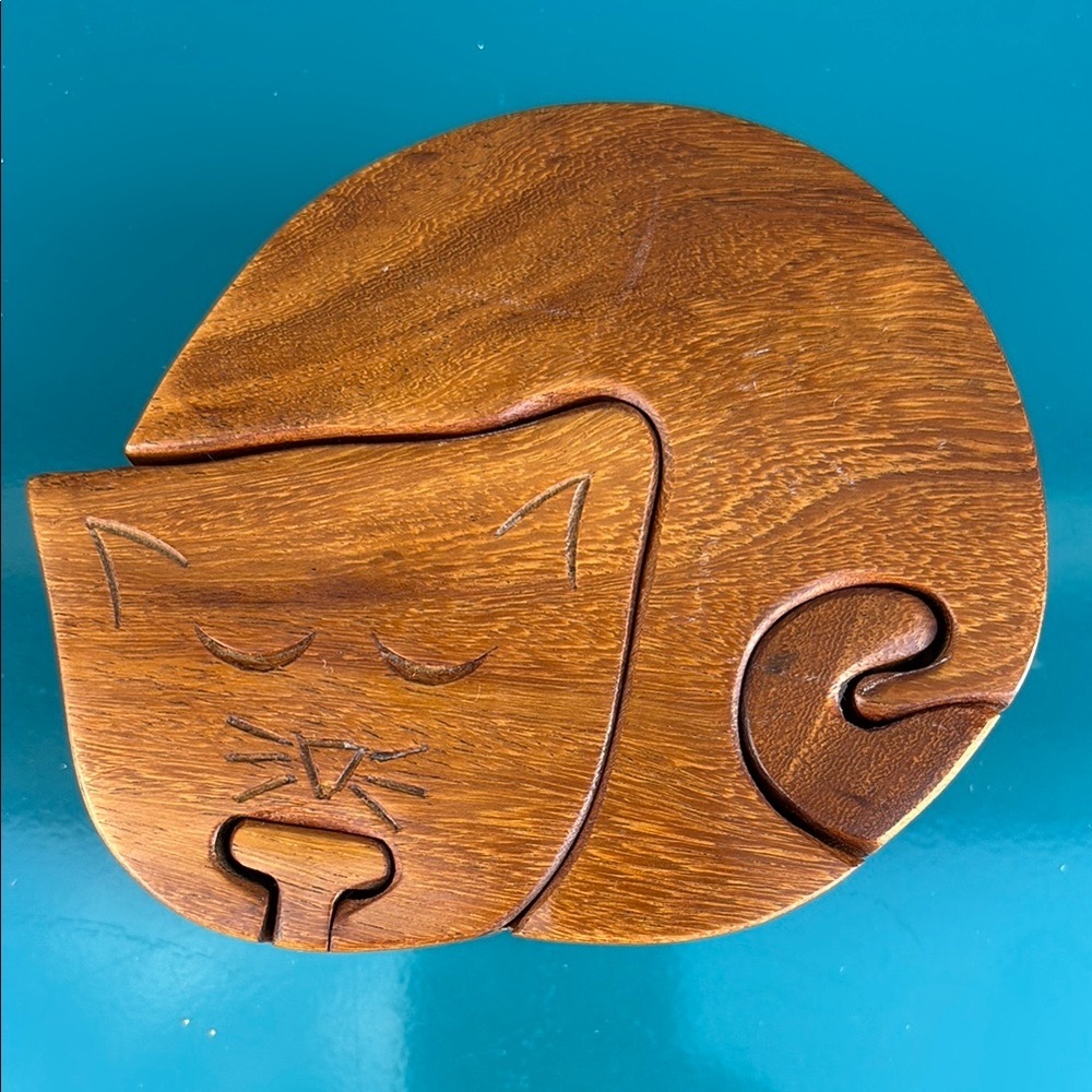 Handcrafted Solid Wood Cat Puzzle Box With 2 Secret Compartments